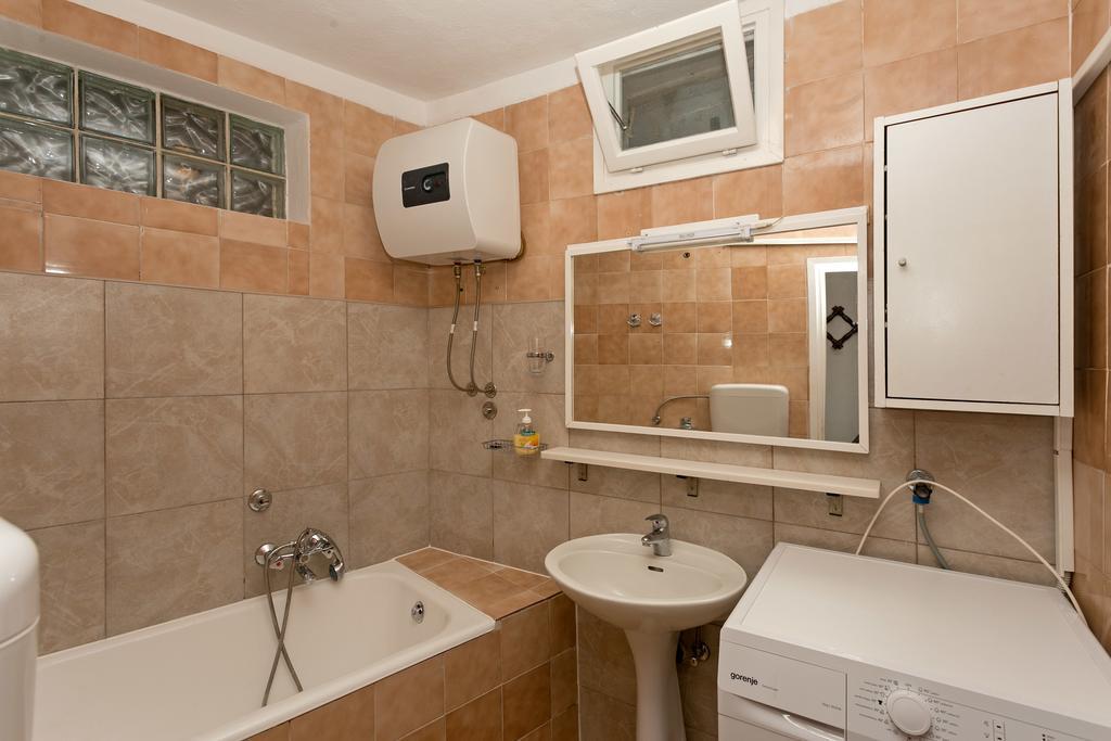 Apartament Bicanic *